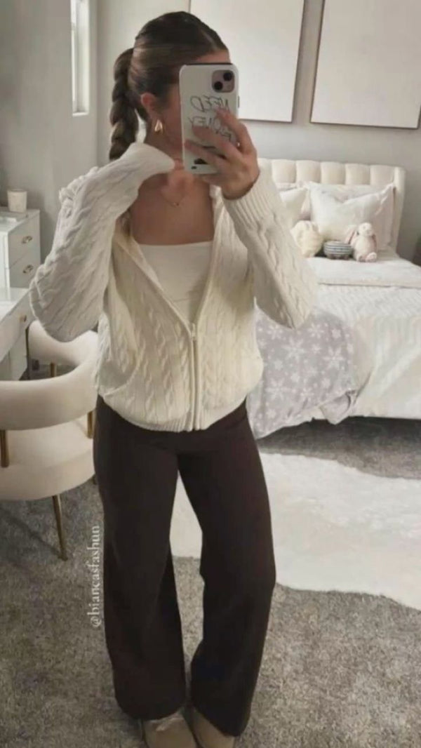 @sophielane_